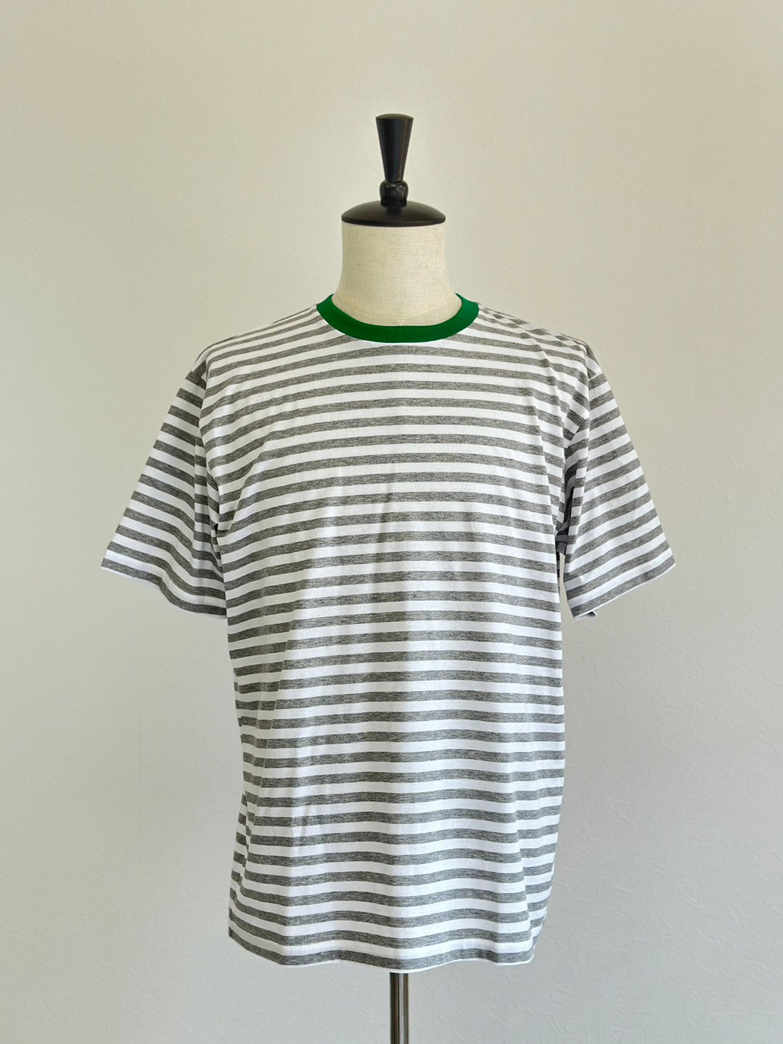 COULEUR　クルーネックボーダーカットソーGRAY×GREEN（UNISEX SIZE）