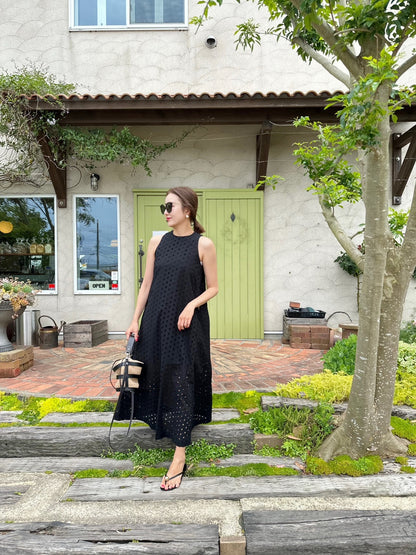 JULIA　アメスリレースワンピースBLACK