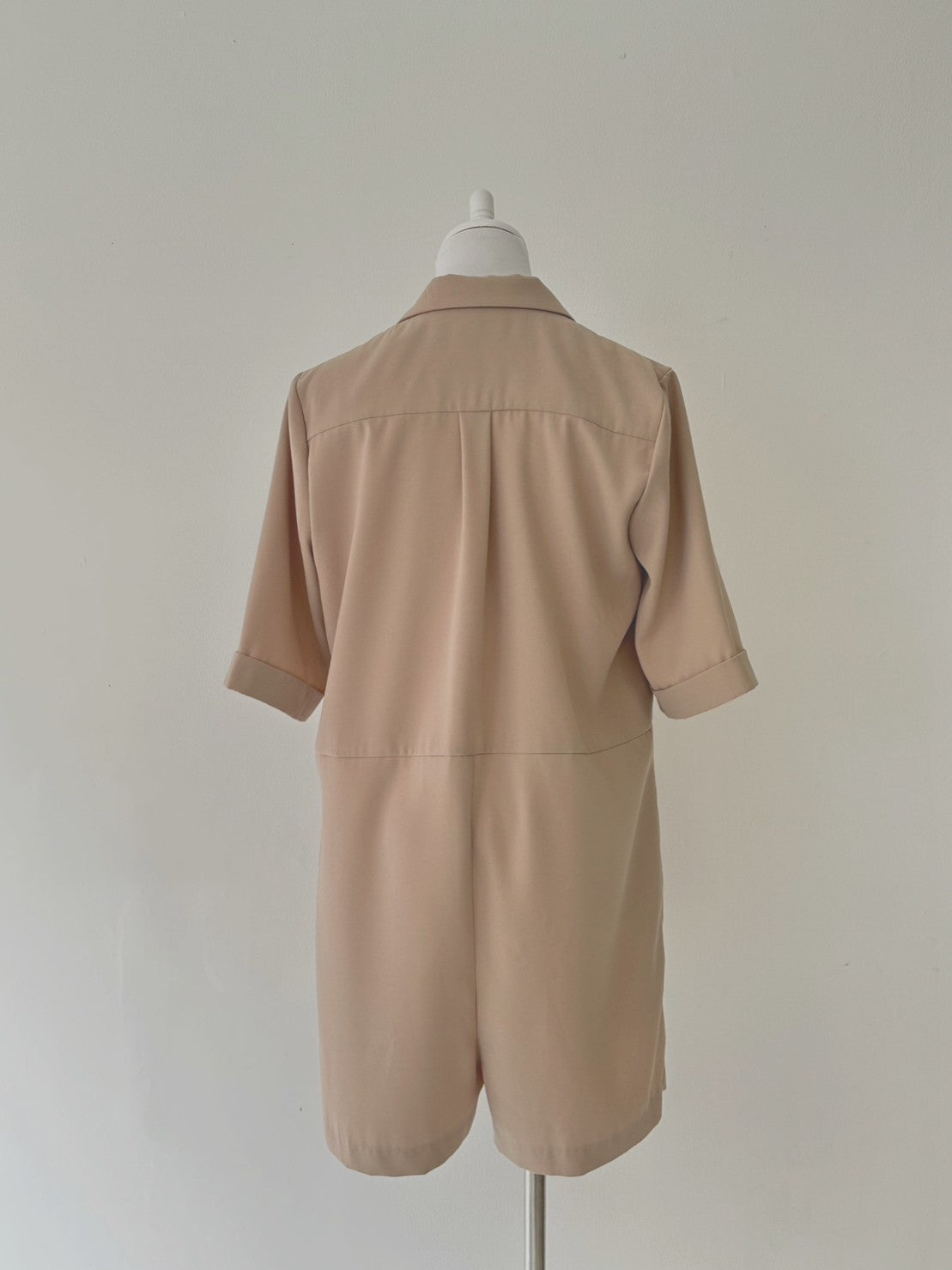 ANNA　半袖トレンチロンパースBEIGE